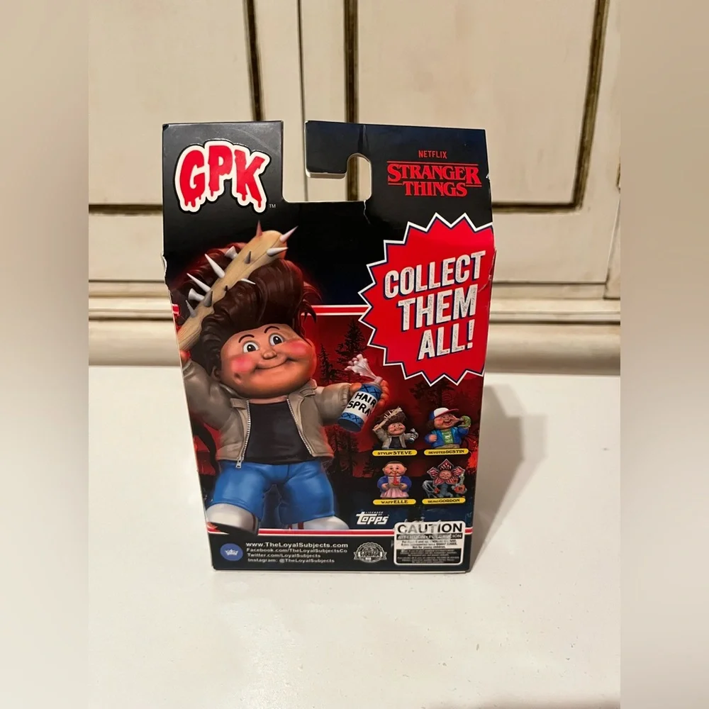 New Garbage Pail Kids & Stranger Things Mashup STYLIN' STEVE Figure 2022 Topps